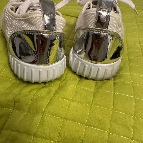 Comfy basic ladies sneaker - Picture 4 of 5